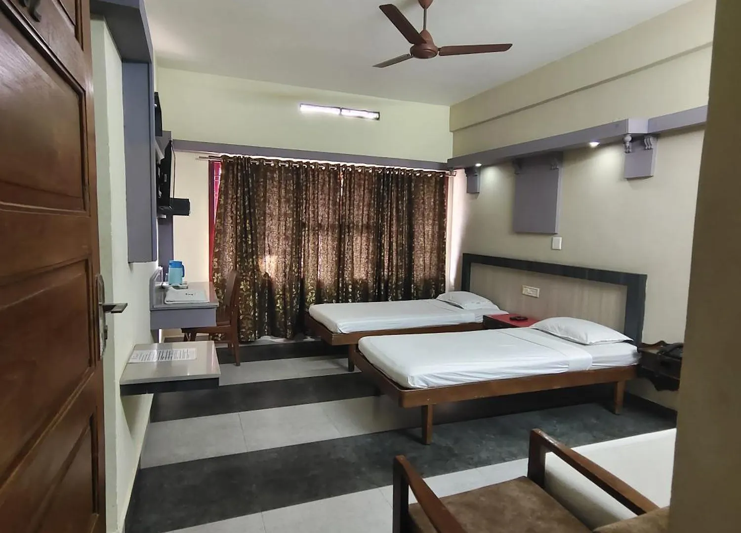 Hotel Prasanth Kochi